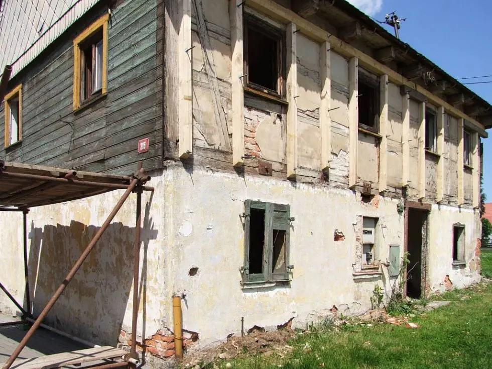 KONIK - remontowany dom przysłupowy w Gródku nad Nysą (fot. Vít Štrupl)