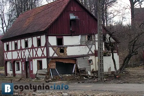 Dom w Markocicach zniszczony przez powóź, fot. bogatynia.info.pl